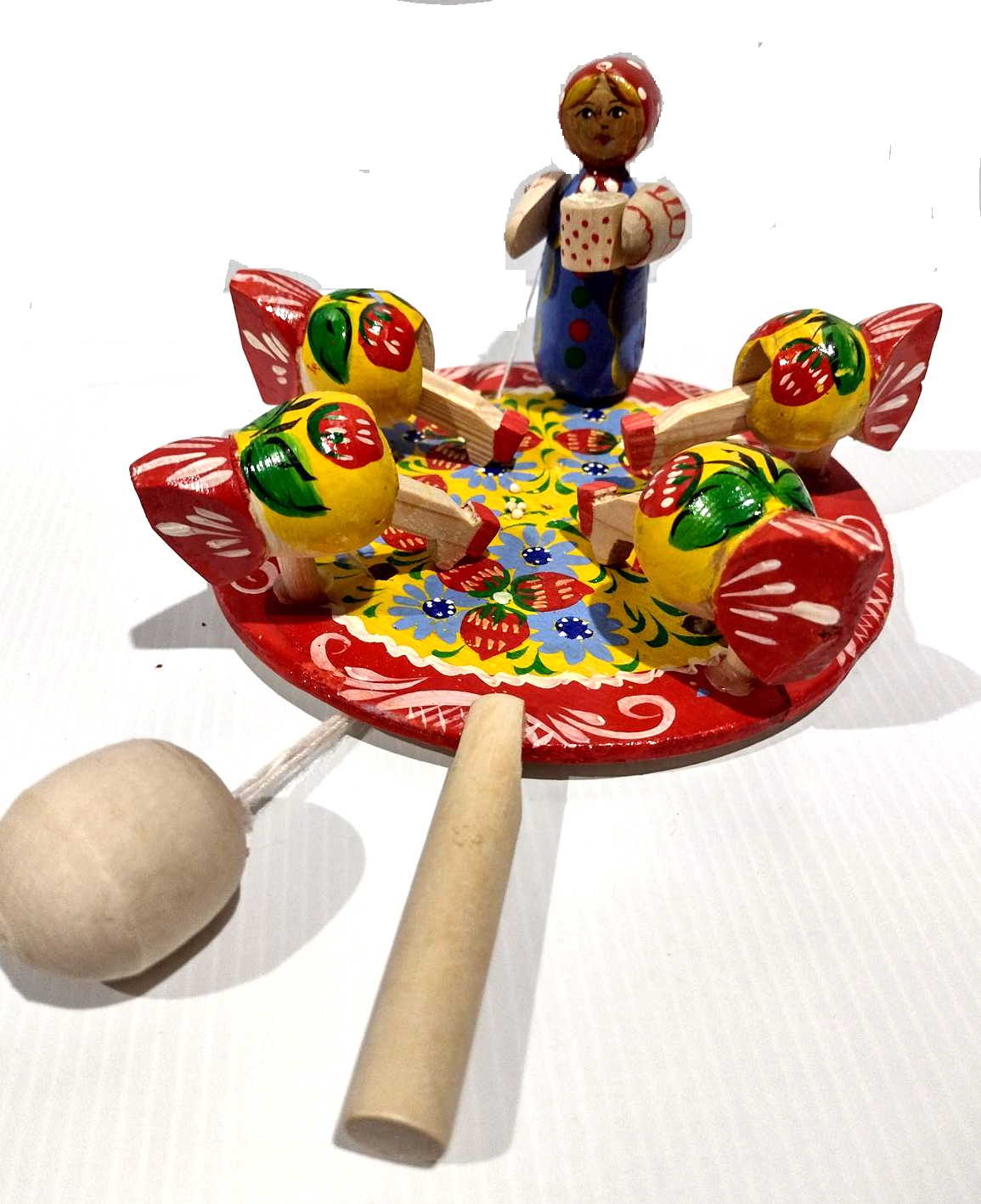 Bagarodsky Toy - Pecking Hens, Strawberries & Cornflowers