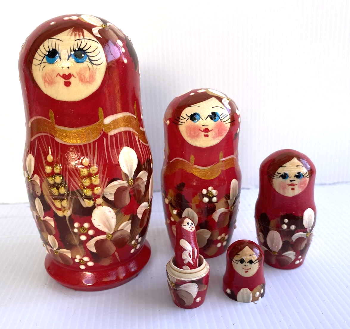 Burgundy Wheat & Floral Nesting Dolls – 5 Nested Set