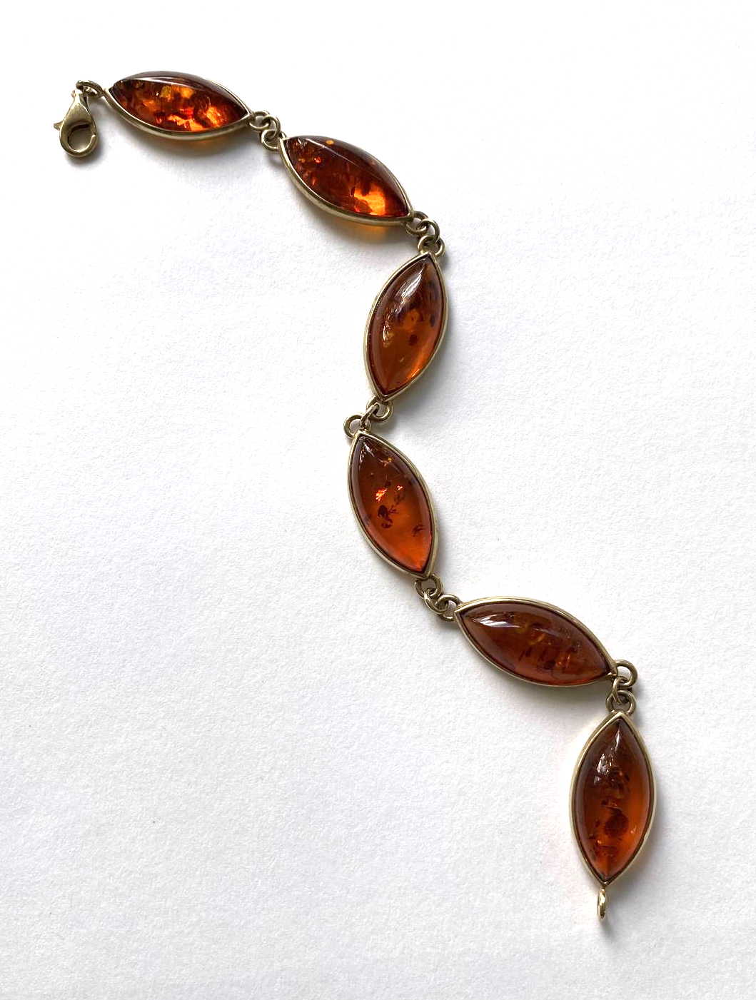 Baltic Amber Marquise Link Bracelet in 9ct Gold