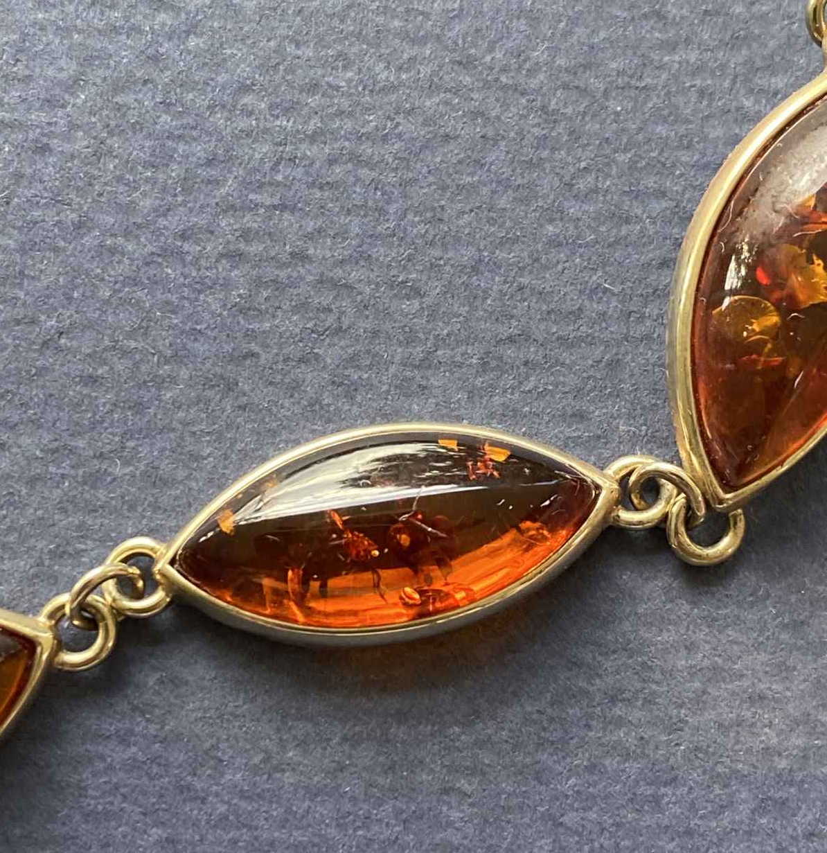 Baltic Amber Marquise Link Bracelet in 9ct Gold