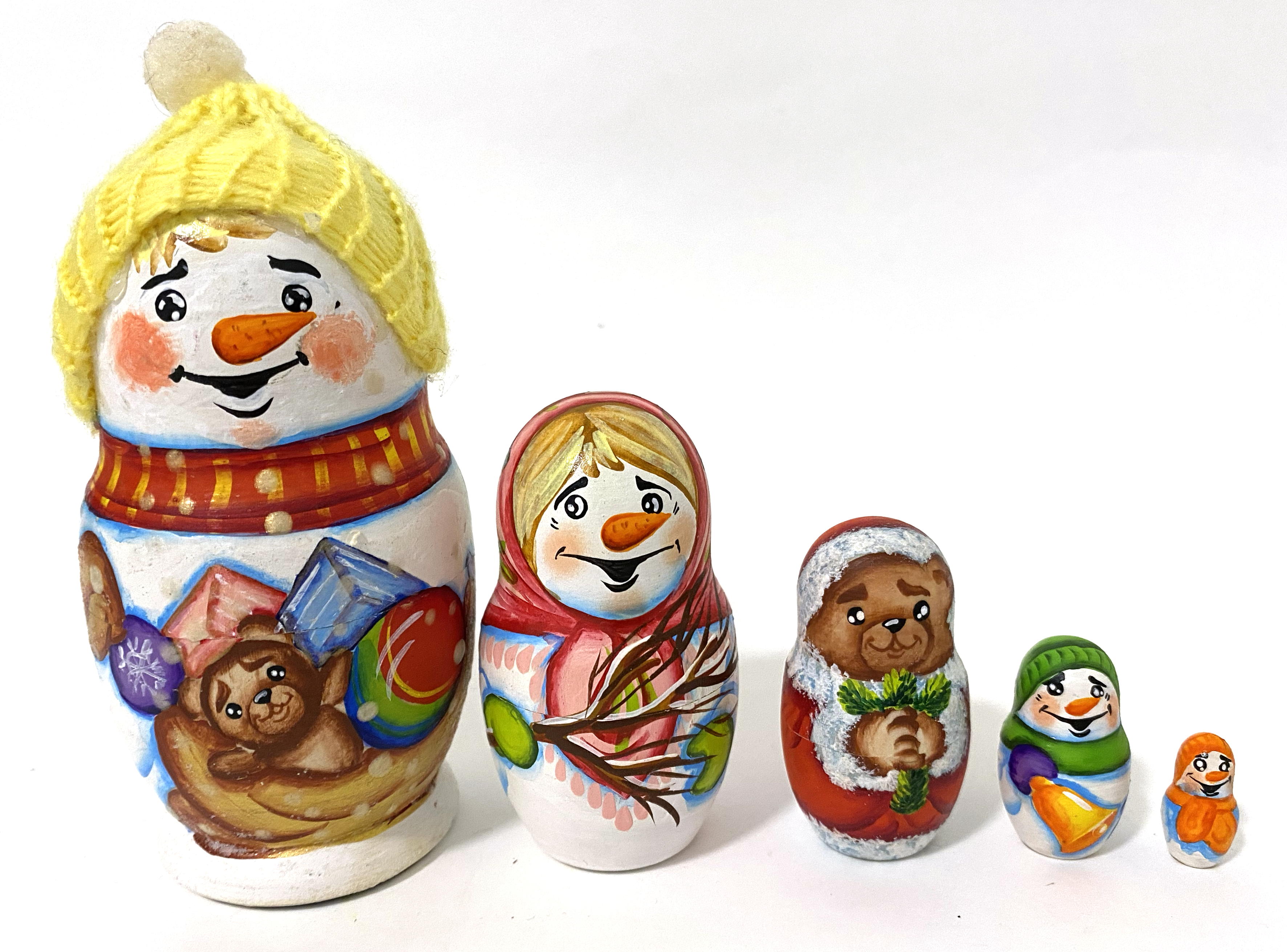 Xmas Matryoshka - snowman with knitted hat