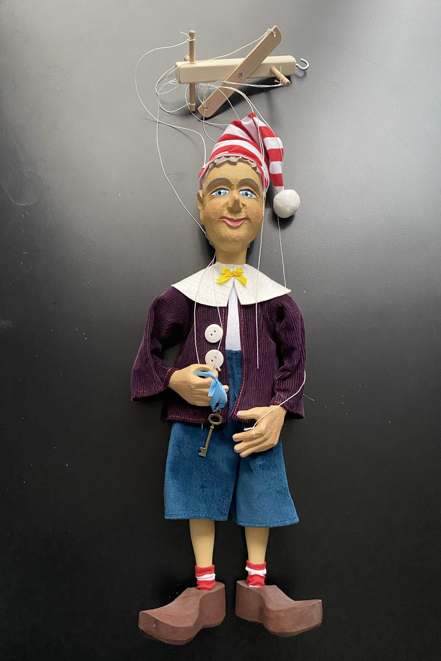 DAMAGED Czech Wooden Marionette  - Pinnochio (hand cut/carved)