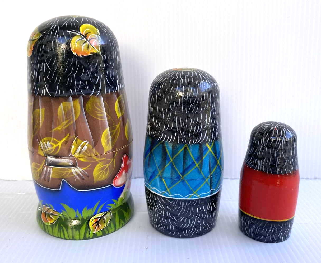 Novelty Hedgehog with mushrooms (3 Nested Set)
