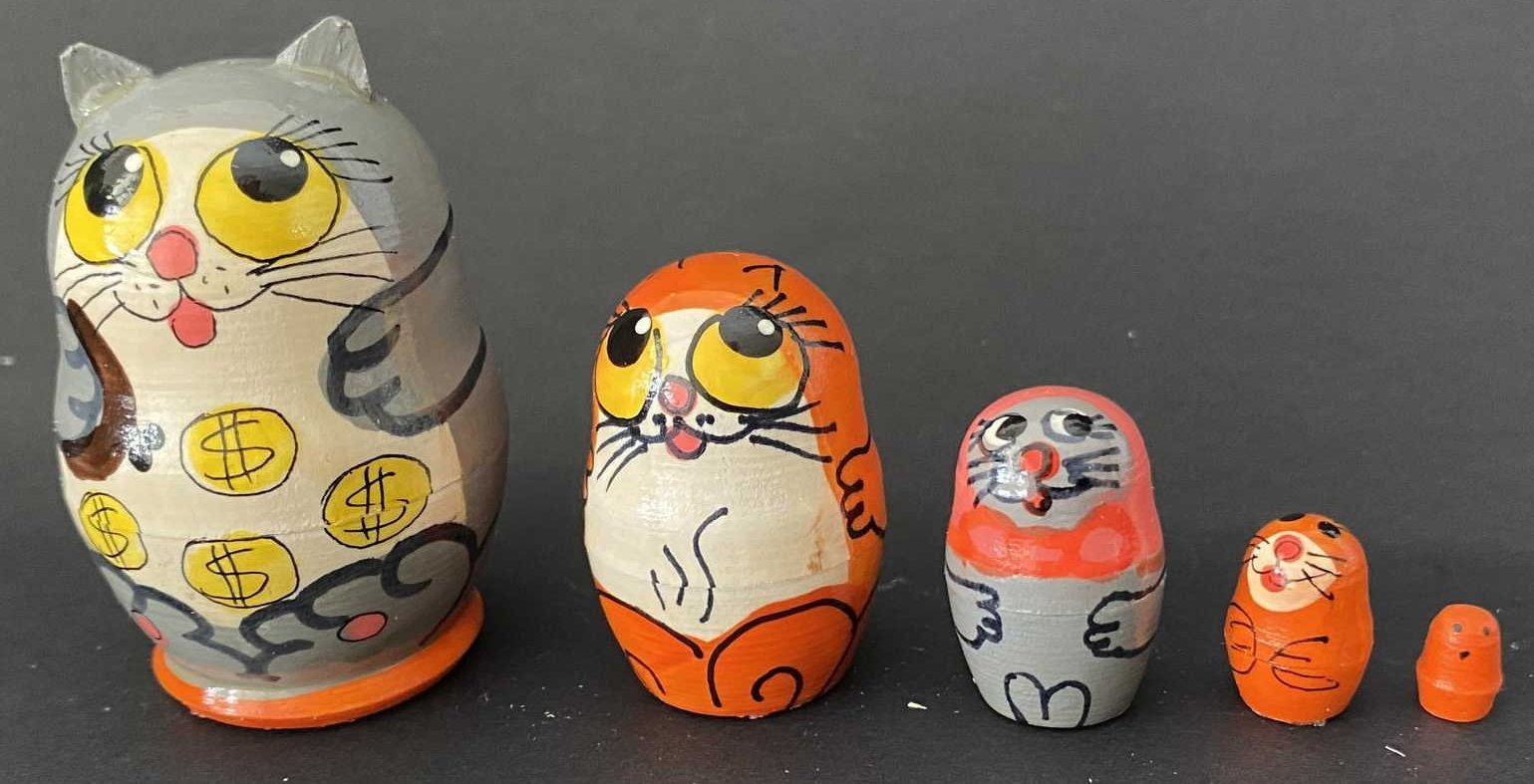 Miniature Comic Cat with Pipe Nesting Dolls – 5 Nested Set - 55mm