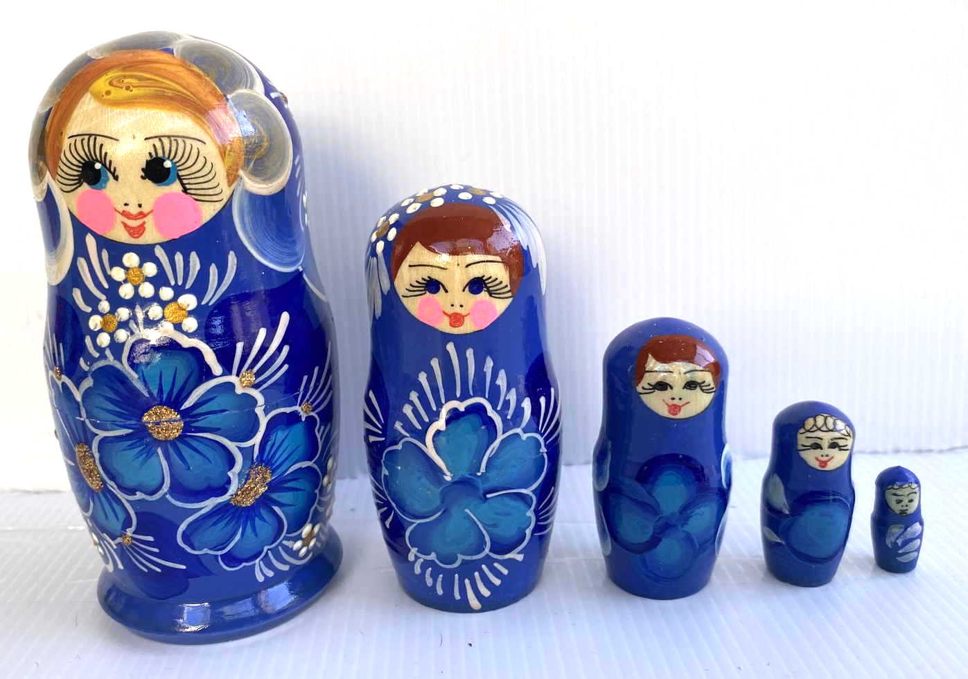 Artists Matryoshka blue (5 nested)