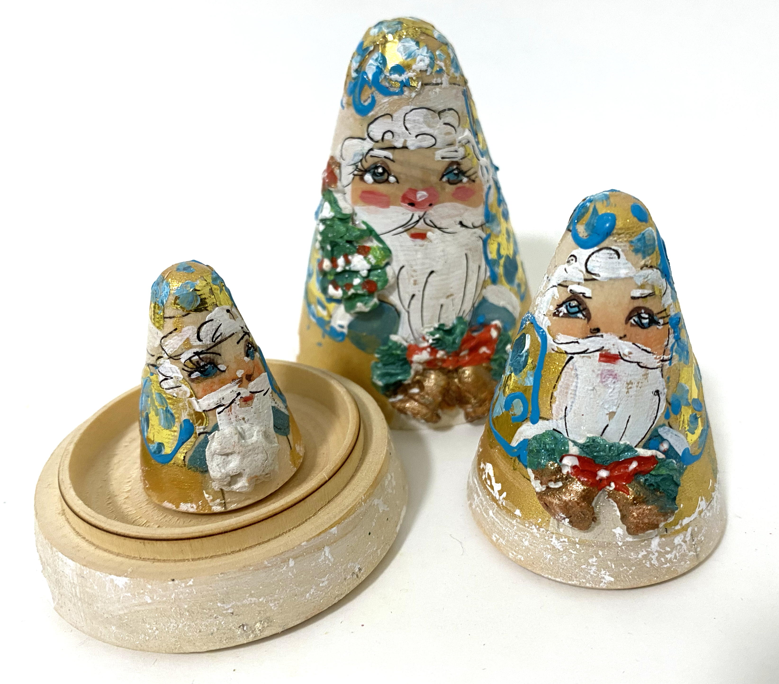 Ded Moroz / Father Frost Santa Conical Nesting Dolls – 3 Nested Set