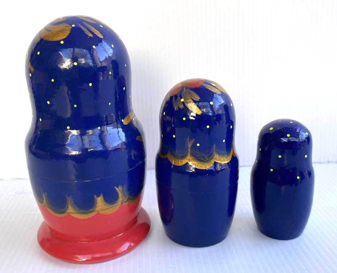 Artists Matryoshka Khokloma style dark blue with red base (3 Nested)