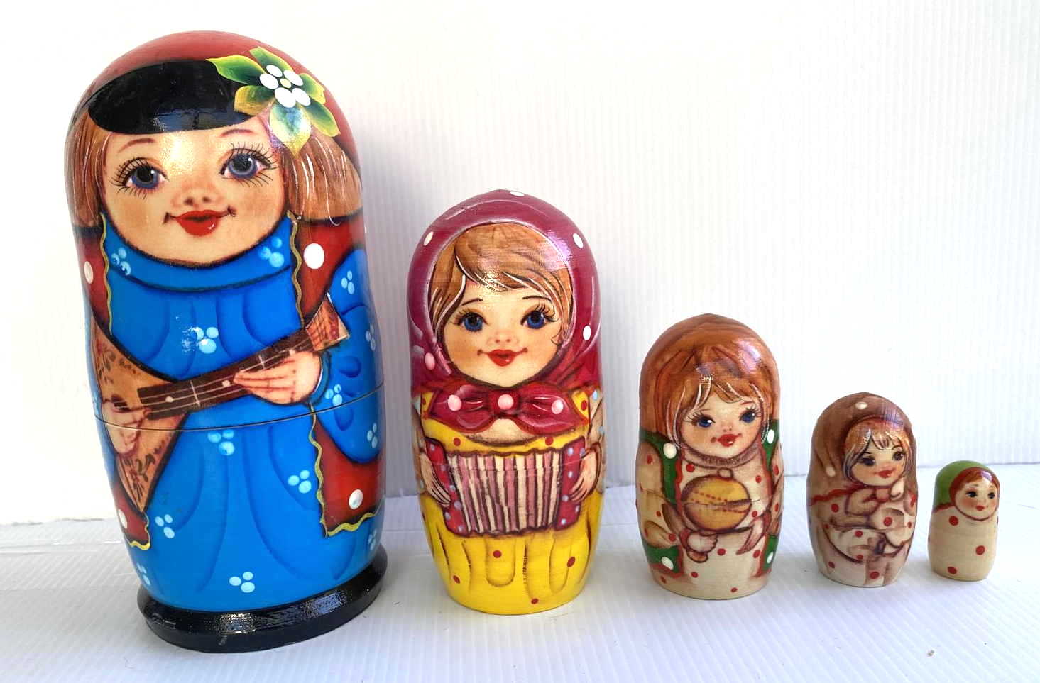 Artists Matryoshka Boy with Balalaika (5 nested set)