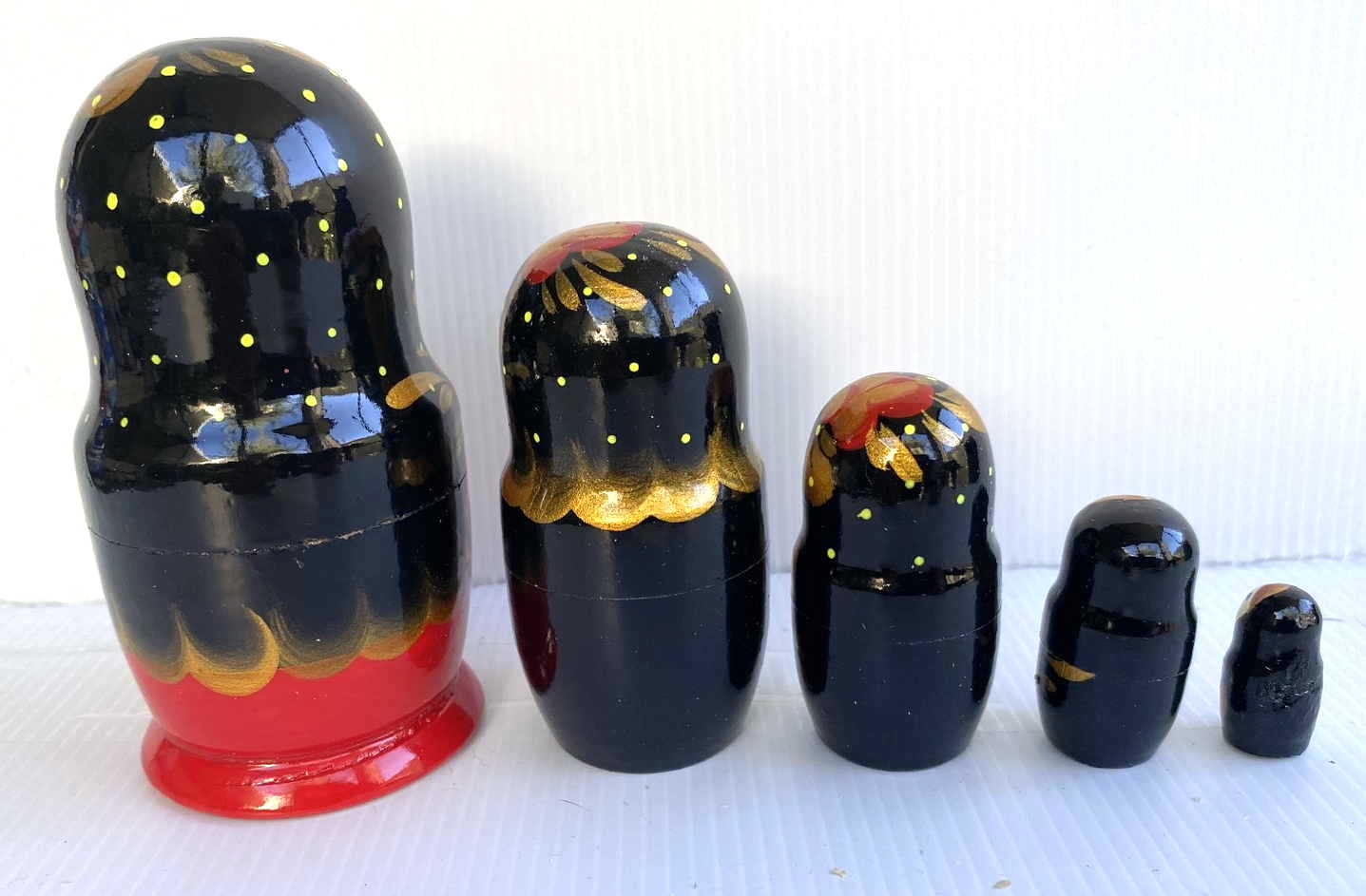 Artists Matryoshka Khokloma style black with red base (5 Nested)