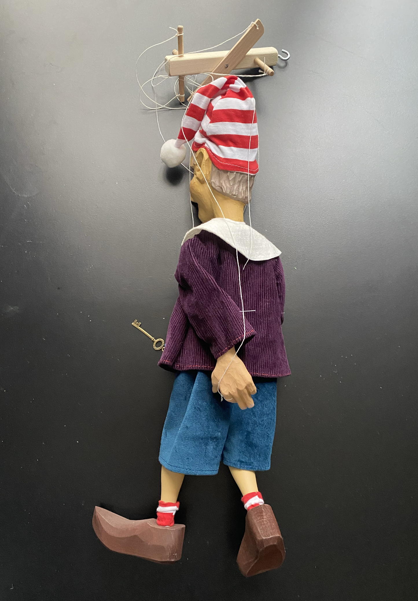 DAMAGED Czech Wooden Marionette  - Pinnochio (hand cut/carved)