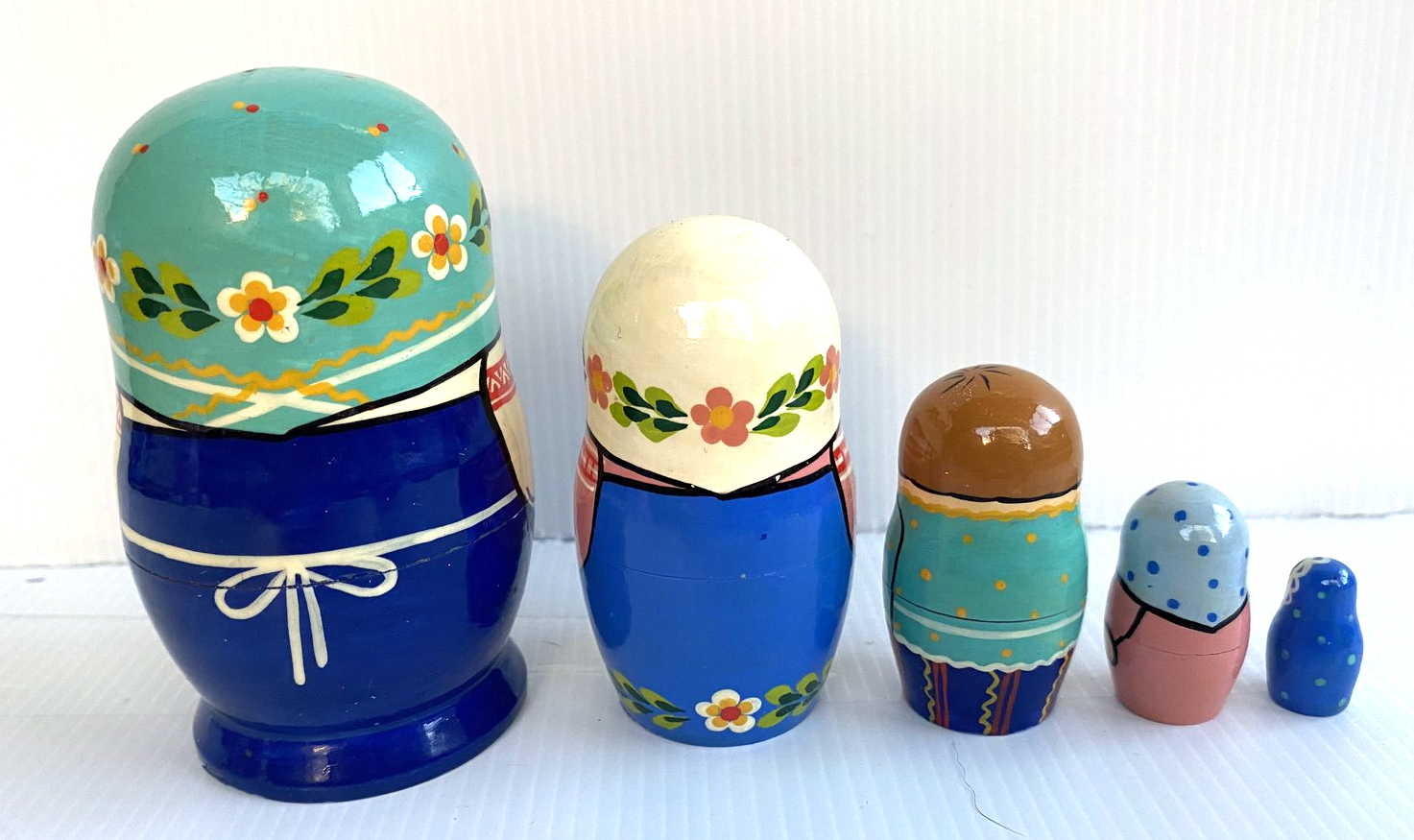 Artists Matryoshka from Sergeyev Possad