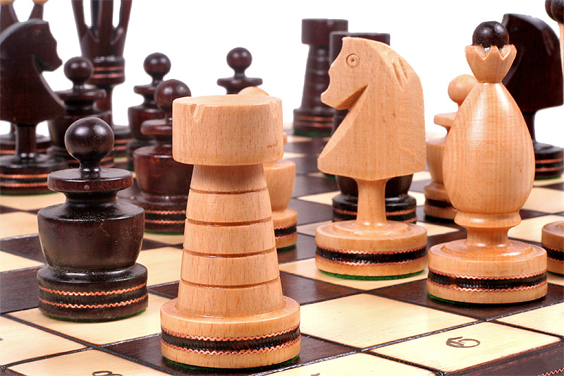 Handmade Wooden Chess Set– Kings with brass inlay