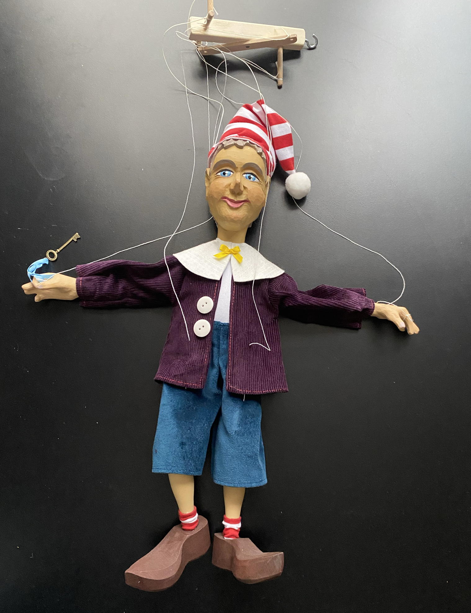 DAMAGED Czech Wooden Marionette  - Pinnochio (hand cut/carved)