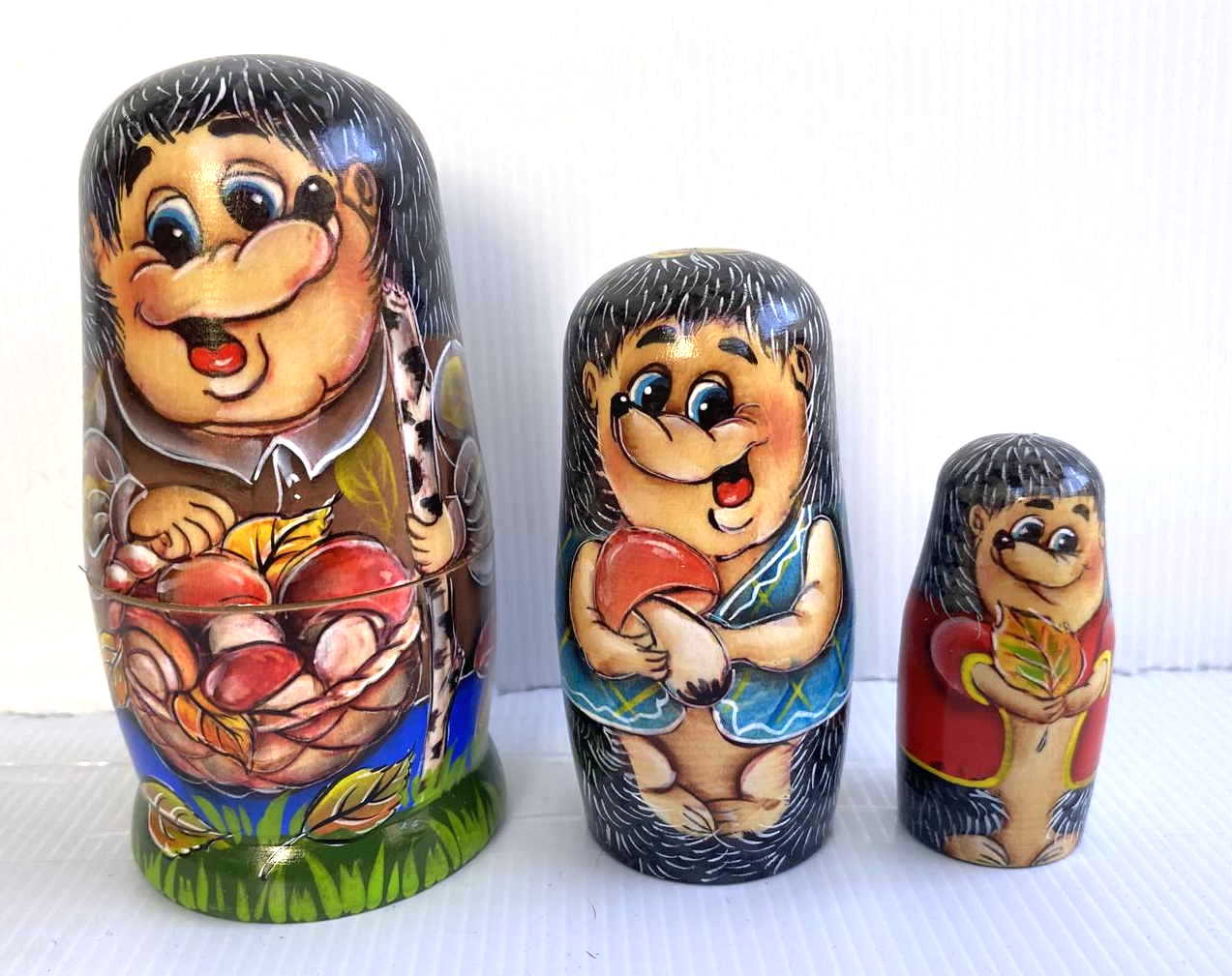 Novelty Hedgehog with mushrooms (3 Nested Set)